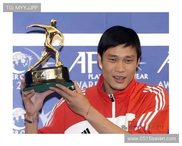 带血上阵足球明星的勇气与坚持揭示了运动员背后的艰辛与荣耀